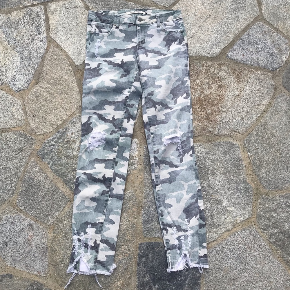 Miss Behave Girls (Girls 14) camouflaged Jeans
